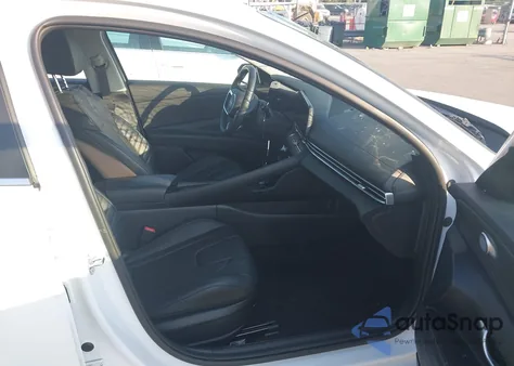 2025 Hyundai Elantra Limited z USA, uszkodzony, nr VIN KMHLP4DG5SU891076